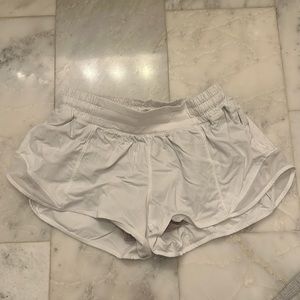 Lululemon hotty hot shorts